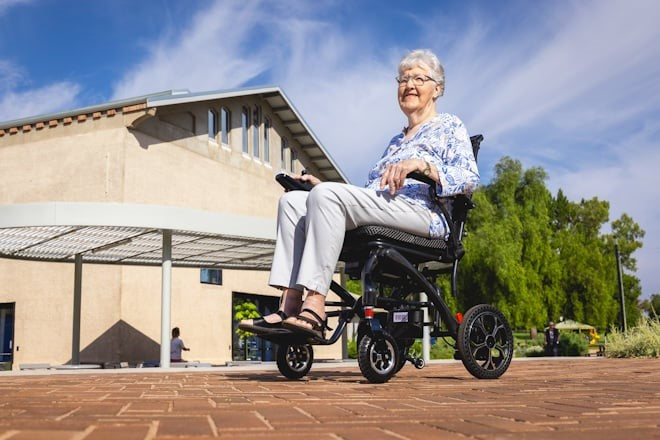 Ultra Ryder Carbon Fibre Folding Powerchair – Back to sleep