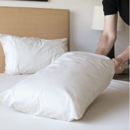 Conni Pillow Protector