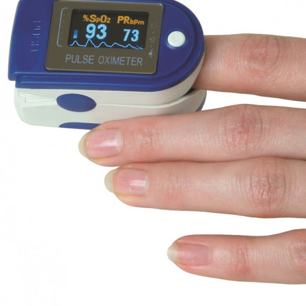 PULSE OXIMETER FINGER 50C - With Case